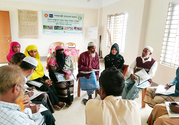 115 Batches Farmer Training on ‘Business Management Skills' in Amtol...